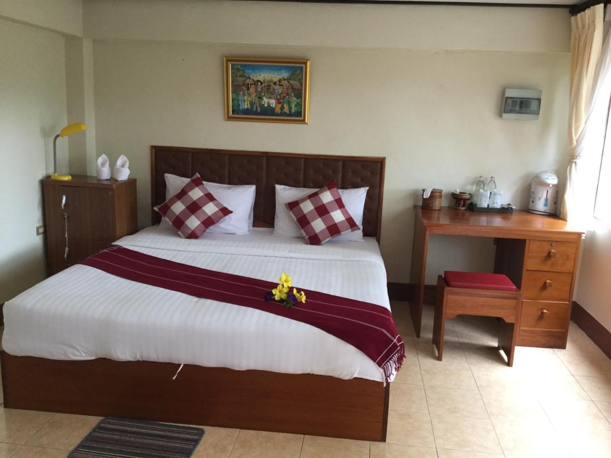 Mitkhoonyoum Hotel Ban Khun Yuam Ngoại thất bức ảnh